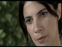 La actriz Maribel Verdú es la narradora del documental "Cerca de tus ojos", dirigido por Elías Querejeta La actriz Maribel Verdú es la narradora del documental "Cerca de tus ojos", dirigido por Elías Querejeta