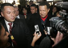 CHÁVEZ ADVIERTE DE GUERRA CIVIL EN HONDURAS CHÁVEZ ADVIERTE DE GUERRA CIVIL EN HONDURAS