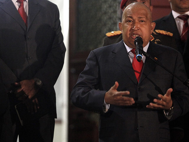 Ch&aacute;vez anuncia que nacionalizar&aacute; el sector del oro