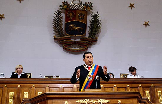 Ch�vez fusiona los ministerios de Econom�a y de Planificaci�n