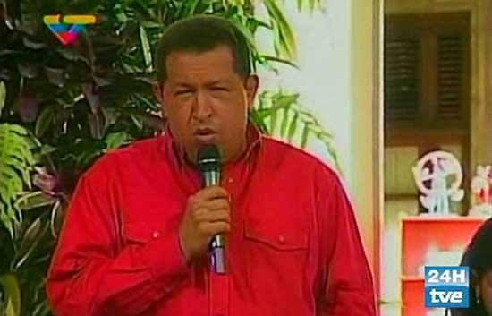 Ch�vez no sabe si ver� al Rey