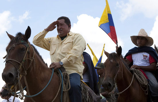 Ch&aacute;vez anuncia la ruptura de las relaciones con Colombia