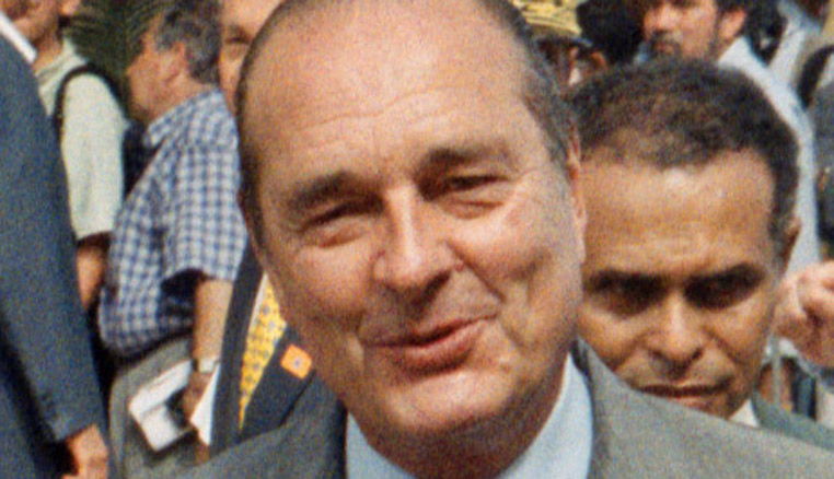 Chirac acaba con el dominio socialista del El&iacute;seo en 1995