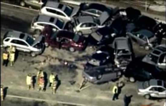 Colisi&oacute;n m&uacute;ltiple en una carretera de Wisconsin