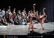 &iquest;Qu&eacute; quieres que hagamos con eso? Le dijeron al core&oacute;grafo Alain Platel los bailarines de los C de la B. &iquest;Bailar sobre la m&uacute;sica? &iquest;Qu&eacute; se puede a&ntilde;adir a algo tan poderoso?
