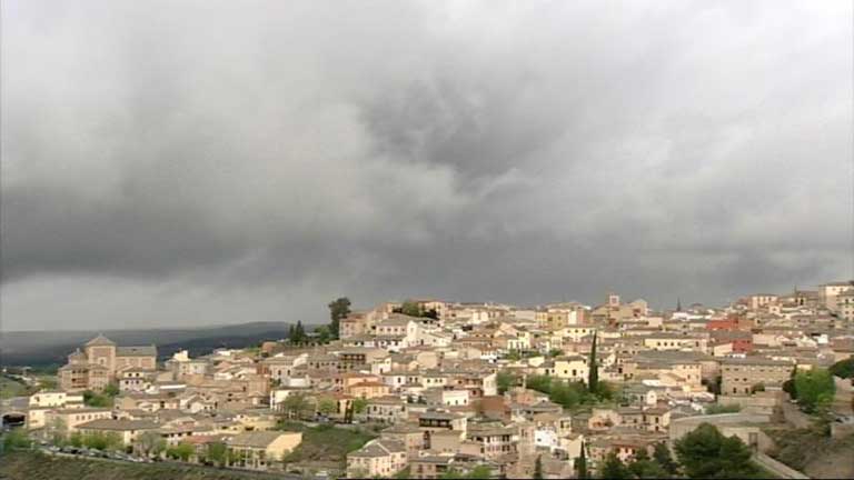 Chubascos fuertes en Andaluc&iacute;a y nuboso en casi toda la pen&iacute;nsula
