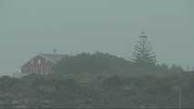 Ir al Video&nbsp;Chubascos localmente fuertes en el Oeste de Galicia