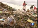 Ir al Video&nbsp;La Chureca, un enorme basurero de Nicaragua, donde familias enteras buscan cada d&iacute;a algo de comer
