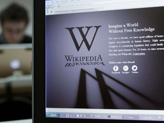 Ver v&iacute;deo  'Ciberapag&oacute;n por la nueva ley antipirater&iacute;a'