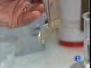 Ir al Video&nbsp;Cient&iacute;ficos del CSIC han creado un PVC blando m&aacute;s seguro y menos contaminante