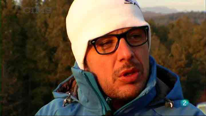 Cims - &Agrave;ngel Ll&agrave;cer puja a la Serra de Busa