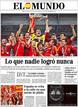 A cinco columnas, a toda p&aacute;gina, abre el diario de informaci&oacute;n general El Mundo con el triunfo de Espa&ntilde;a en la Eurocopa 2012: 