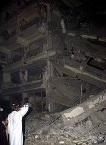 CINCO MUERTOS Y 50 HERIDOS EN EXPLOSI&Oacute;N EN &Aacute;REA HOTELERA DE PESHAWAR