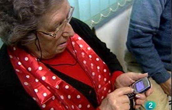 Clases sobre tel&eacute;fonos m&oacute;viles para mayores
