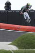 La brasile&ntilde;a Squel Stein compite en la clasificaci&oacute;n para las semifinales de ciclismo BMX, disputado en un circuito habilitado en el vel&oacute;dromo del parque ol&iacute;mpico de la capital de Reino Unido.