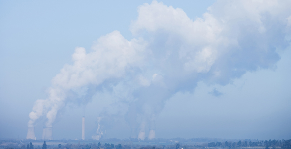 El estudio sugiere ubicar depósitos con orina y alpechín en las chimeneas para absorber los gases contaminantes El estudio sugiere ubicar depósitos con orina y alpechín en las chimeneas para absorber los gases contaminantes