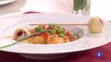 Ir al Video&nbsp;Cocina con Sergio - Pollo guisado con bu&ntilde;uelos de cerveza