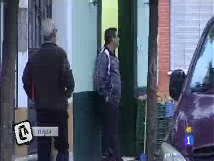 Ver v&iacute;deo  'Comando Actualidad - La casa llena de basura'