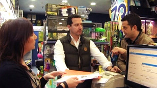Ver v&iacute;deo  'Comando Actualidad - Sobradamente preparados - Periodista. Trabajo en una tienda de mascotas'