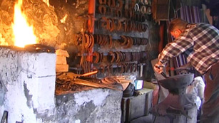 Ver v&iacute;deo  'Comando Actualidad - El trabajo de unos pocos - Herrador'