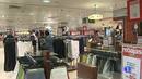 Ir al Video&nbsp;Los comercios en Madrid tienen libertad para elegir sus horarios y festivos de apertura