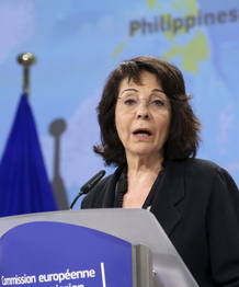 La comisaria europea de Pesca, Maria Damanaki, en la sede de la Comisión Europea en Bruselas