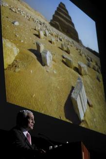 CONFERENCIA DE ZAHI HAWASS