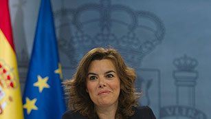 Ver v&iacute;deo  'El Consejo de Ministros aprueba hoy el recorte de 10.000 millones en sanidad y educaci&oacute;n'