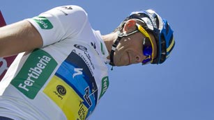 Ver v&iacute;deo  'Contador ataca y 'Purito' le roba la victoria'