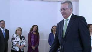 Ver v&iacute;deo  'Contin&uacute;a declarando el exconsejero de Empleo de la Junta de Andaluc&iacute;a'