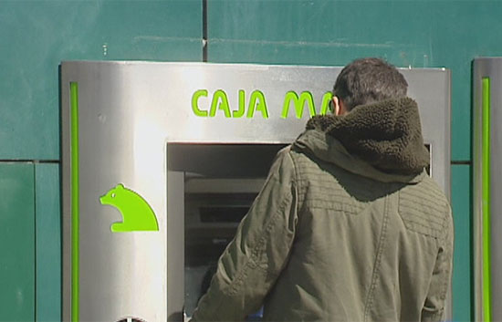 Santander, BBVA, Caja Madrid y Bankinter tendr&aacute;n que retirar 13 cl&aacute;usulas de sus contratos