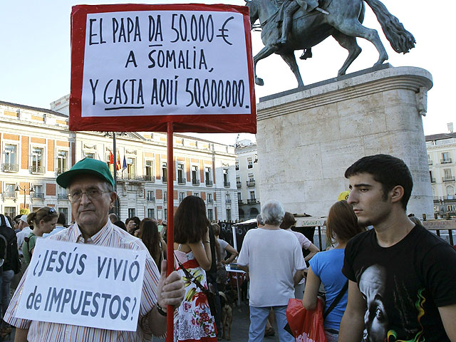 Los convocantes de la manifestaci�n contra la visita del Papa no aceptan el recorrido alternativo