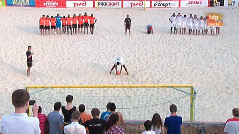 F&uacute;tbol playa - Torneo de clasificaci&oacute;n de la Copa del Mundo 2013 : Francia-Holanda