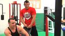 Video: El coro de la c&aacute;rcel - Conversaci&oacute;n en el gimnasio
