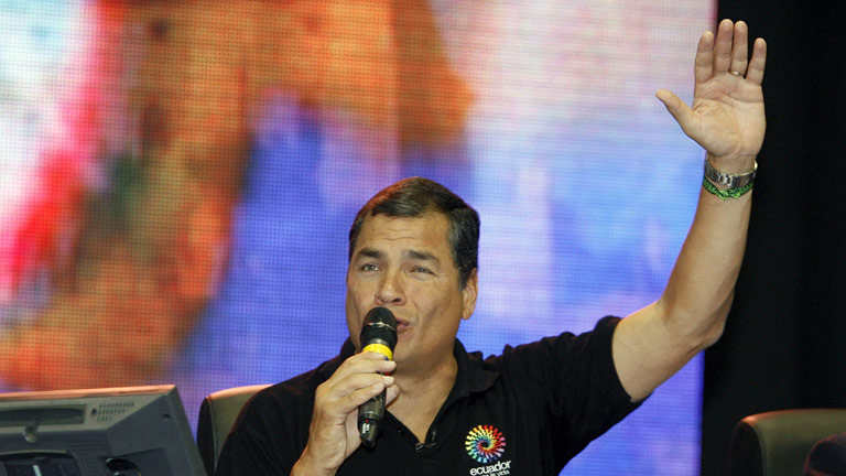 Correa visita a la comunidad ecuatoriana en Espa&ntilde;a