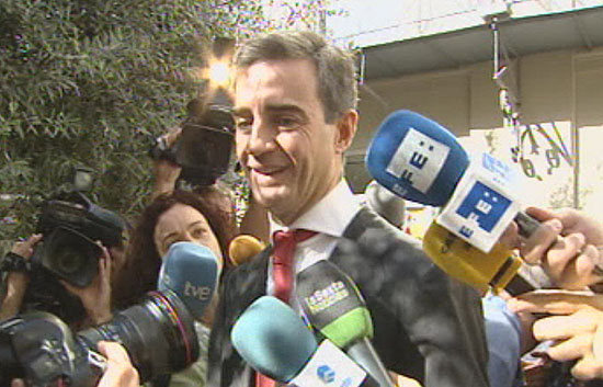 Costa: "No me aferro al poder"