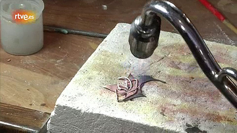 Conectando Espa&ntilde;a - Covarrubias - Anillos con piedras