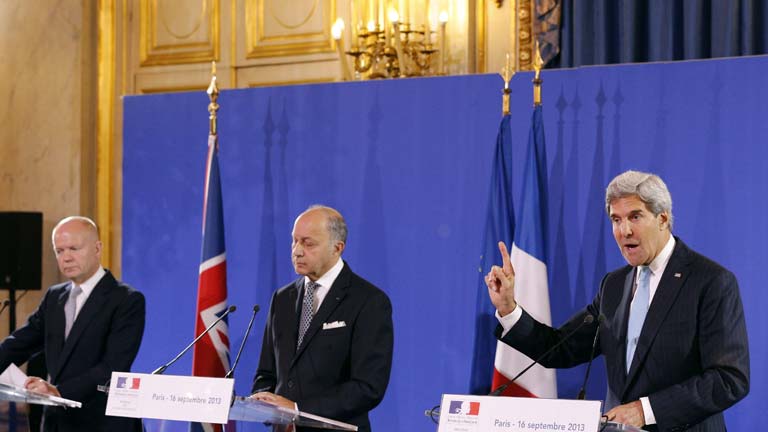 Francia, Estados Unidos y Reino Unido piden una "resolución contundente" sobre Siria