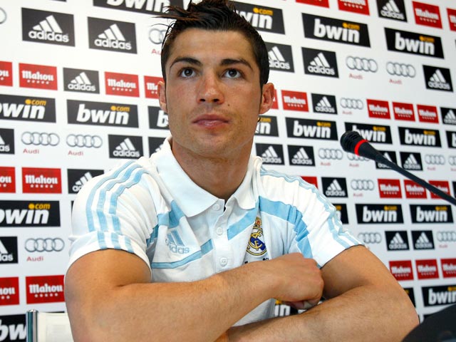 Cristiano recrimina a Guti su anuncio de retirada