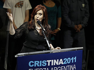 Ver vídeo  'Cristina Fernández, favorita para las presidenciales de este domingo en Argentina'