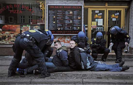 Cr�ticas a la actuaci�n policial contra los activistas detenidos en Copenhague
