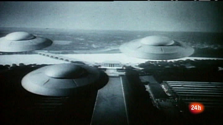 Cr&oacute;nicas - Expediente OVNI - Ver ahora