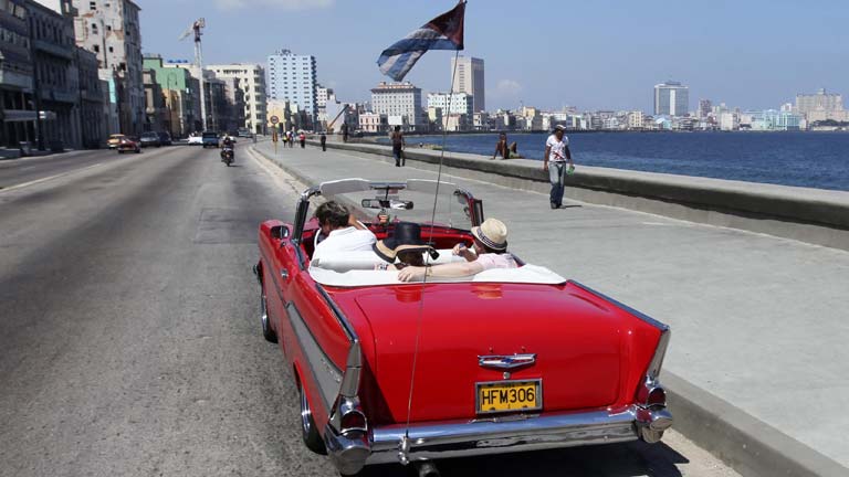 El Estado alquila más de dos mil locales a trabajadores por cuenta propia en Cuba