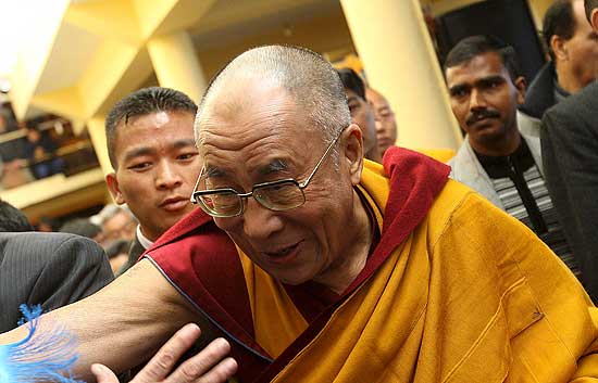 El Dalai Lama cumple 50 a�os de exilio en la India