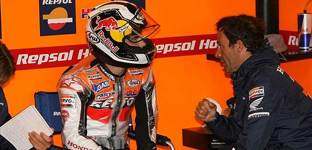 Pedrosa y Puig acentuaron el hecho de que a&uacute;n no han firmado nada.