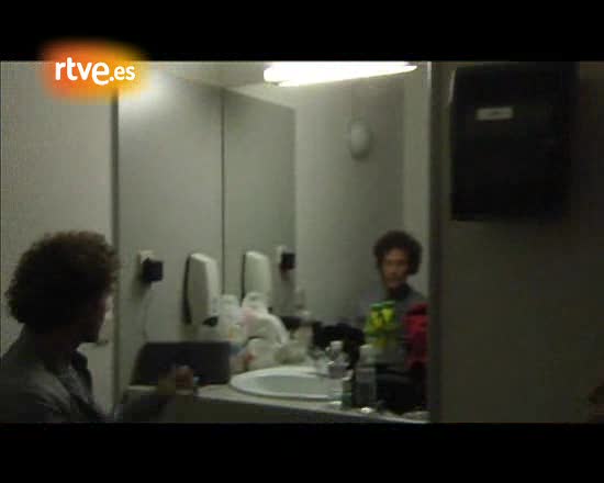 Eurovisi&oacute;n 2010 - Daniel Diges meditando