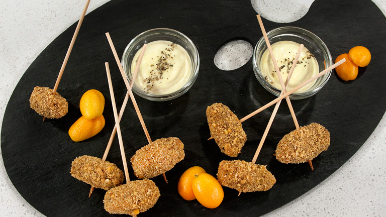 Saber cocinar - Postres - D&aacute;tiles rellenos y empanados con kikos