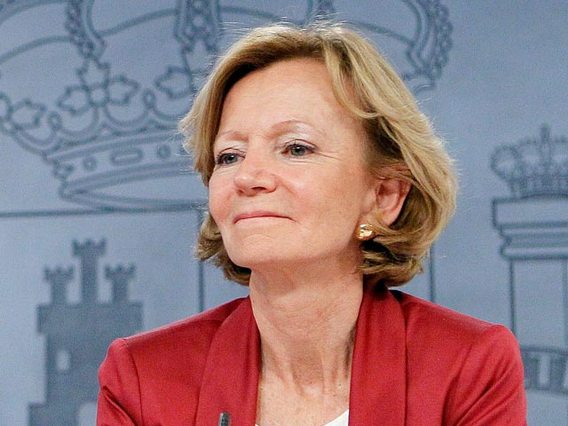 Elena Salgado: "Debe contribuir m&aacute;s quien m&aacute;s tiene"