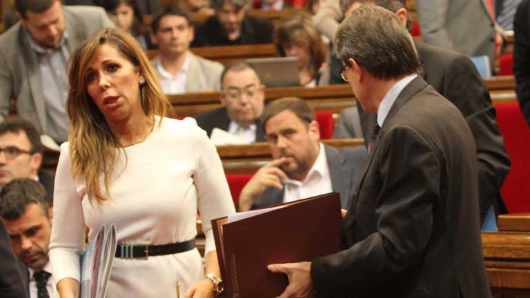 La Generalitat apunta a Bruselas para legitimar su declaraci&oacute;n soberanista