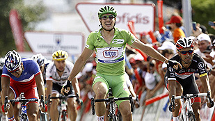 Ver v&iacute;deo  'Degenkolb consigue el 'p&oacute;quer' de victorias'